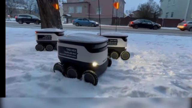 Робот 🤖 Яндекс курьеры застряли в снегу, промокод для самозанятых 521ДАР47 смотреть онлайн