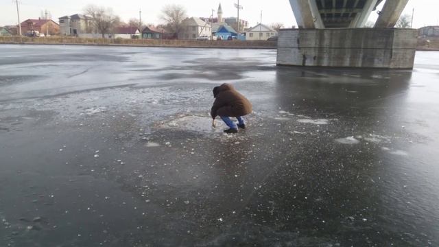 Зимнее купание. Астрахань. 13 января 2019. Приволжский затон. смотреть онлайн