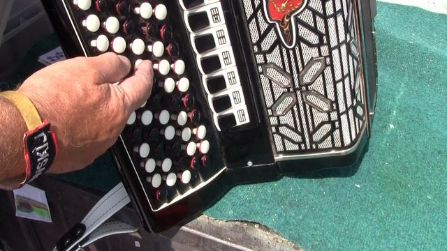 баян "Barcarole" и его реставрация в Германии - ролик 001 смотреть онлайн