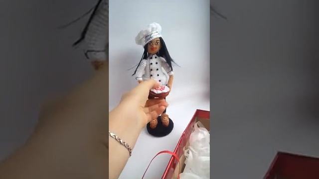 Портретная кукла по фото. ОБЗОР. Вязаная, ручная работа. Portrait crochet doll. Custom doll/ смотреть онлайн