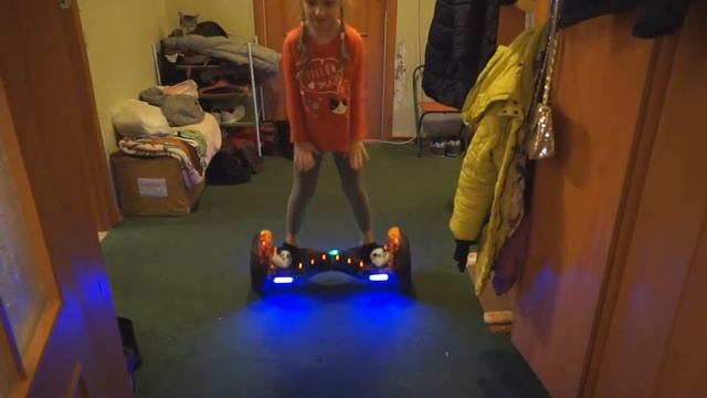 Гироскутере Smart Balance 10 на канале vivi Alice Мисс Алиса смотреть онлайн