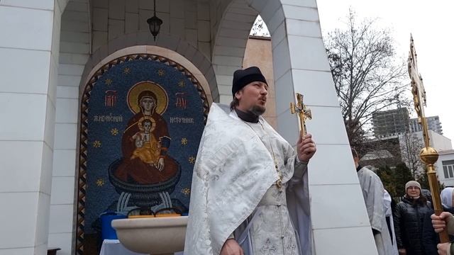 18 января 2023 г.Проповедь прот.Евгения Гутьяра в Крещенский Сочельник. смотреть онлайн