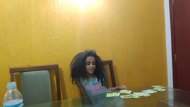 VLOG: NOITE DE JOGOS: JODO DEU MICO, LUDO E PUXA PUXA BATATINHA смотреть онлайн