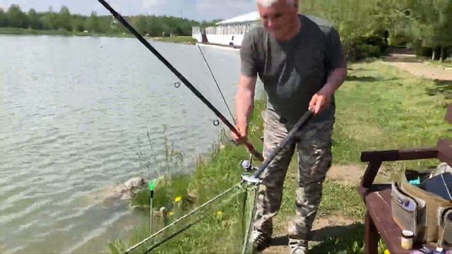 Зачётный карп на кукурузу смотреть онлайн