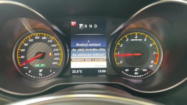 Mercedes-Benz AMG GT - S*CERAMIC*3D-BURMESTER*PER-SEATS* смотреть онлайн
