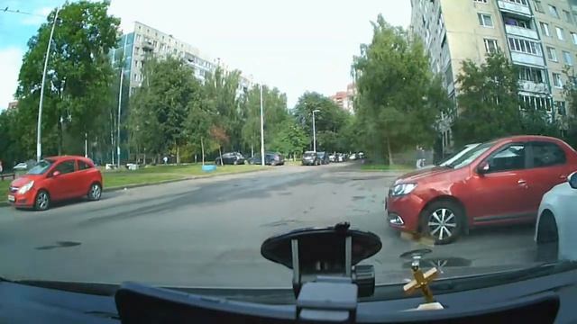 купил перцовый баллончик для безопасности,на всякий случай и советую всем, смотреть онлайн