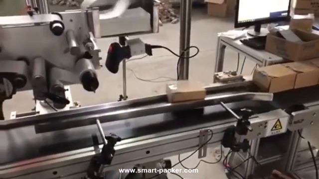 Автоматическая высокоточная коробка Top Top Real Time Printer Mating Machine с системой сканировани смотреть онлайн