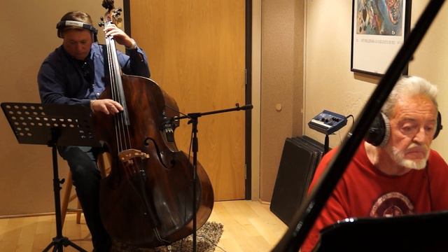 September In The Rain - with Jack Radavich Quartet смотреть онлайн