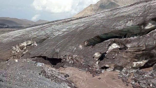 Ледовое озеро Джикаугенкез смотреть онлайн