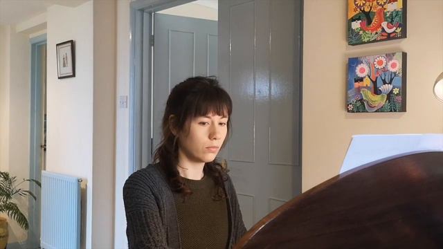 Moto Perpetuo by Frank Bridge - Piano Accompaniment (Slower Version) смотреть онлайн