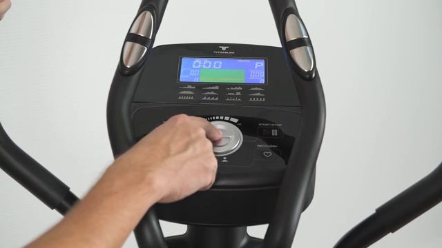 Обзор эллиптического тренажера Titanium Masters Orbitech XGH смотреть онлайн