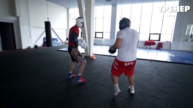 18-летний МС по боксу против МСМК / Подготовка Мухина к Чемпионату России смотреть онлайн