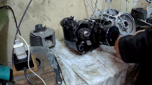 Этот МОНСТР был "Муравьем" ! 120км/ч -НЕ ПРЕДЕЛ !! ЛЕГЕНДАРНЫЙ ДВИГАТЕЛЬ от ВОЙТЕНКО. смотреть онлайн