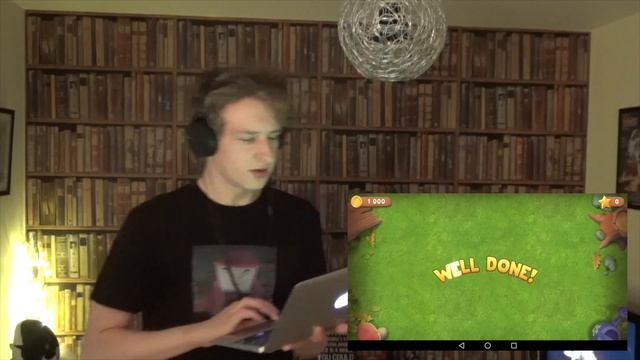 Playing Mobile Games because i'm like a pyrocynical but English-er | Aubrey Games смотреть онлайн