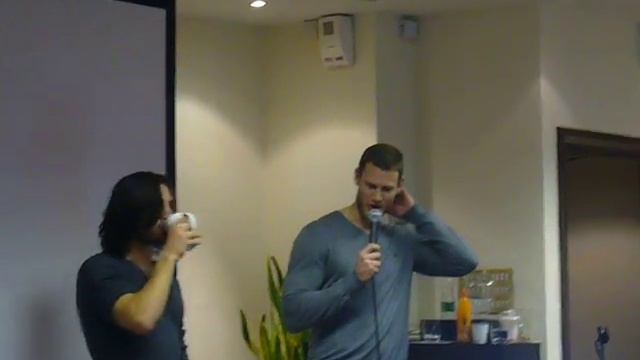 Tom Hopper marriage proposal to Eoin Macken - ColdCon смотреть онлайн