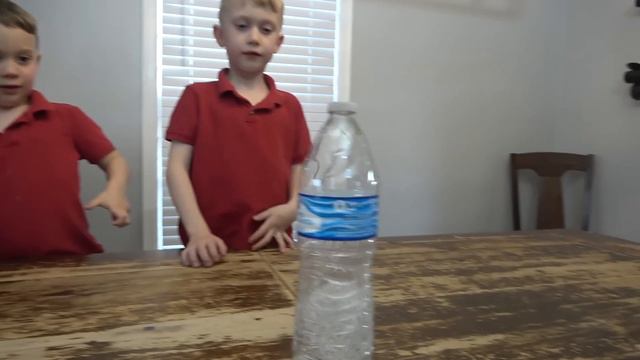 Land a Bottle Flip, Win our Play Button | Colin Amazing смотреть онлайн