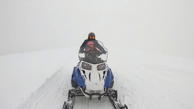 Буковель. Катання на снігоходах смотреть онлайн