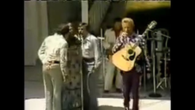 Porter Wagoner Show 589 Larry McNeeley, Bashful Brother Oswald, Linda Carol Moore (1976) смотреть онлайн