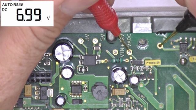 Курсовой компьютер Raymarine T-400. Не видит сторон света.