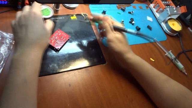 [Чилл] DIP-пайка. DIY генератор на XR2206. Паяем с JBC всем, чем попало смотреть онлайн