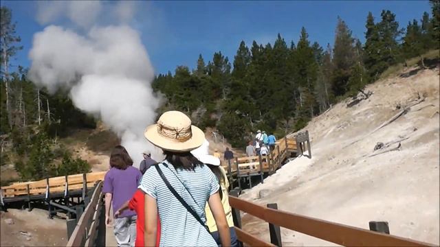 Yellowstone Video #10: Mud Volcano (Part 1) смотреть онлайн