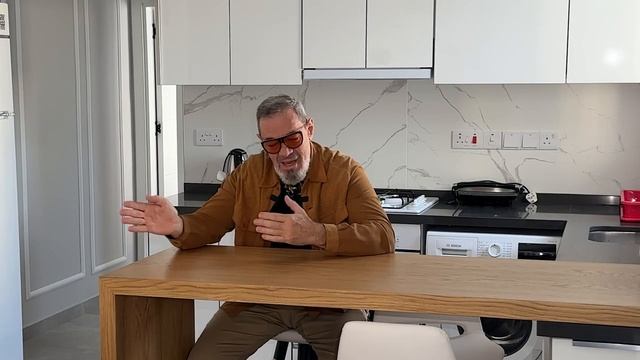 Первая береговая линия за 70% от цены! Славный остров смотреть онлайн