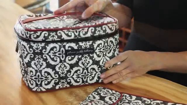 Petunia Pickle Bottom Presents the Travel Train Case смотреть онлайн