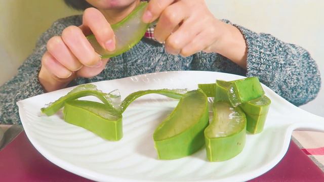 ASMR Eating Aloe Vera Challenge | Notalking| DTH - ASMR