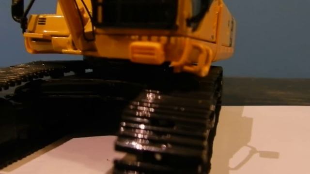 Komatsu PC400LC Demo Excavator Review смотреть онлайн