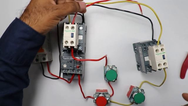 Reverse Forward Starter With Interlocking, inching and Non Inching Circuit @ElectricalTechnician смотреть онлайн
