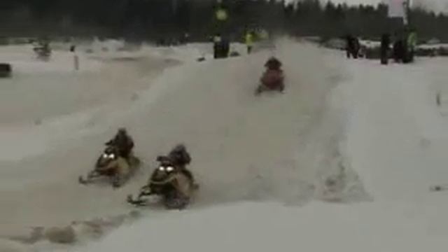 Motorcycle Race on Mountains of Snow смотреть онлайн