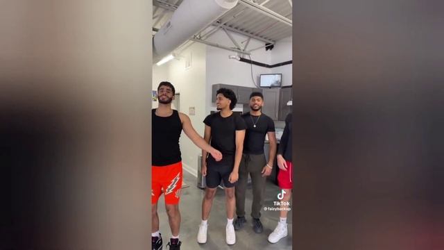 I'm Lost In This World.. I Play With Her Pearl Sahbabii | TikTok Dance Compilation смотреть онлайн