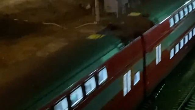 Эш2 - 0033 Двухэтажный Аэроэкспресс Штадлер смотреть онлайн