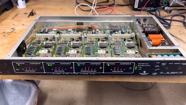 Texar Audio Prism FM Broadband Processor bench test смотреть онлайн