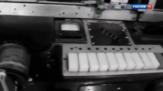 ПЕРВЫЙ В МИРЕ СИНТЕЗАТОР /FIRST IN THE WORLD OF SYNTHESIZER