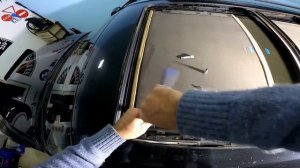 BMW X5 E70.Разборка панорамной шторки