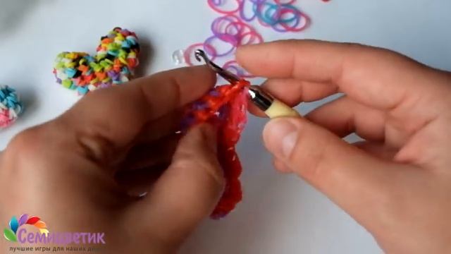 3d СЕДЦЕ из резинок Rainbow Loom, амигуруми (лумигуруми), как сплести без станка смотреть онлайн