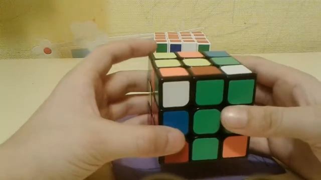 {Смотреть описание}Как собрать кубик рубика/1 часть/1 и 2 этапы. смотреть онлайн