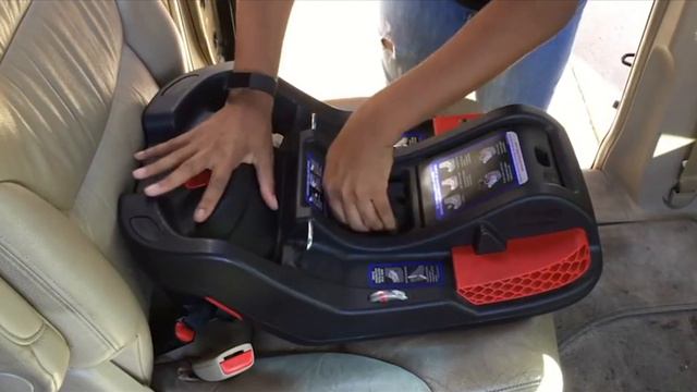 Britax B-Safe 35 Infant Car Seat Review - Babylist смотреть онлайн