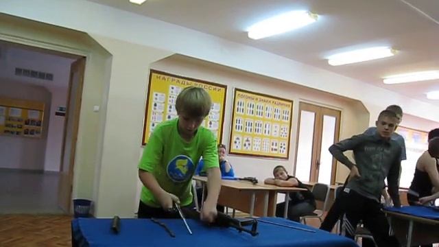 Разборка-сборка АК. Лучший результат.avi смотреть онлайн