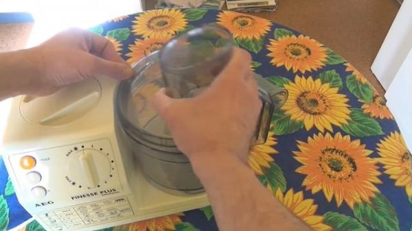 Funktionsprüfung Küchenmaschine AEG Finesse Plus electronic ,Functional Testing Food Processor