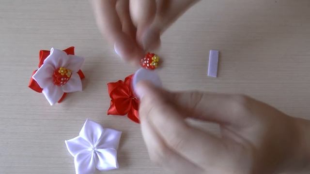 Украшения для волос мастер класс резинки для волос своими руками DIY handmade hair flower kanzashi смотреть онлайн