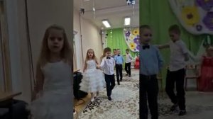 "Вальс" подготовительная группа, 8 марта