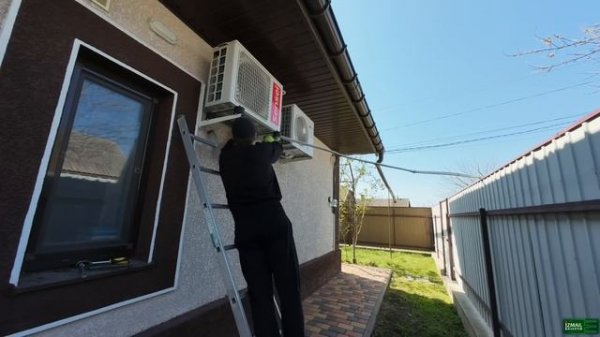 Как снизить уровень вибрации кондиционера со стены, на которой он смонтирован.