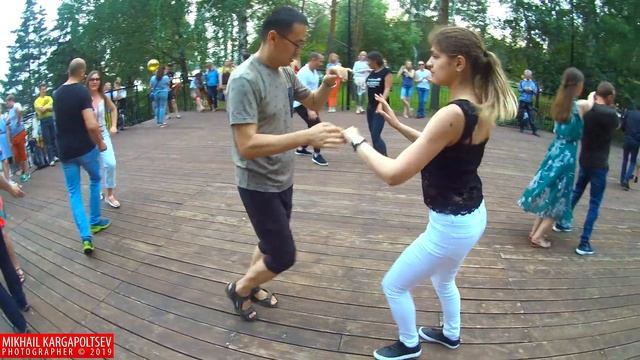 Dmitriy Kim & Alexandra Koreneva social dancing @ Salsa Open Air 13.07.2019 смотреть онлайн