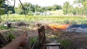 Делаю дамбу (плотину)  на речке. Многие написали что нужно делать дамбу чем и решил заняться.