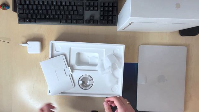 MacBook Air M2 unboxing смотреть онлайн