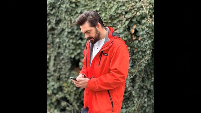 O único sonho de Halil İbrahim é se casar com Sıla e começar uma família. смотреть онлайн