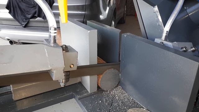 Ленточная пила по металлу, первый пуск. смотреть онлайн