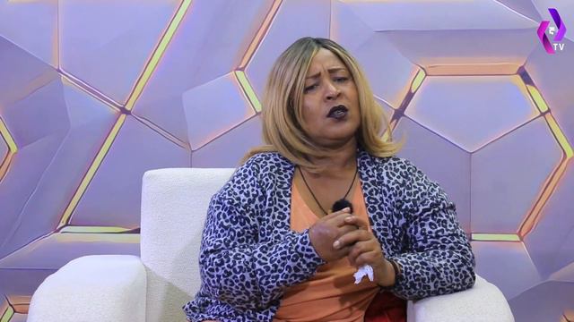"እጄን ሆዴ ውስጥ ቀበሩት" በፈተና የታጠርኩ ሴት ነኝ! የመኪና አደጋ የደረሰባት አርቲስት | Artist Tsige G/Kidan | Car Accident смотреть онлайн
